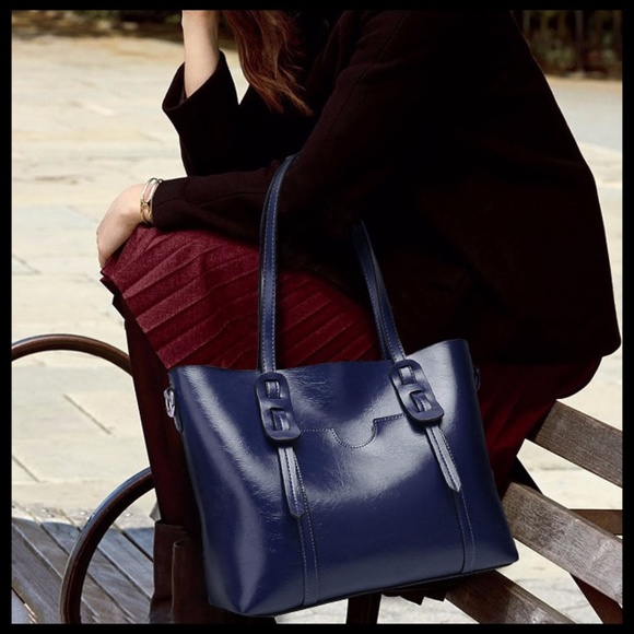 NEW JOLIE Crossbody Shoulder Bag - Picture 2 of 7